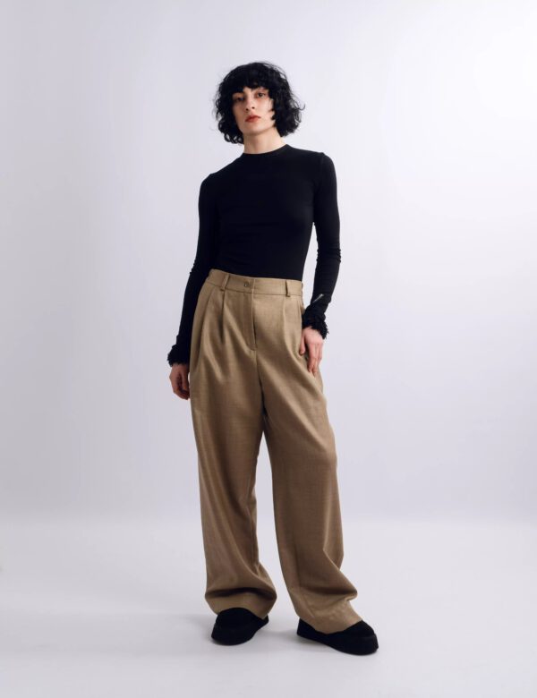Hellbraune Hose