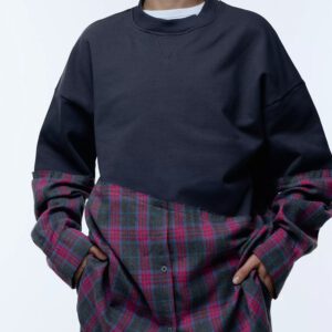 Schwarz-blaues Sweatshirt